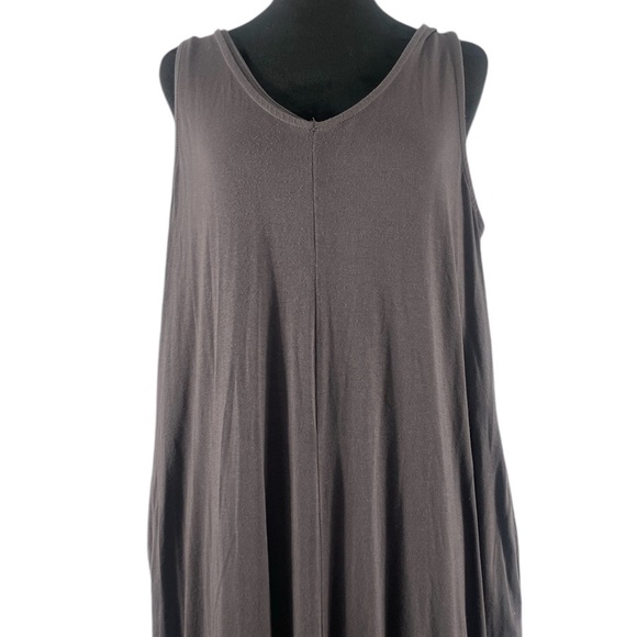 Wide leg Jumper Gray,V neck, sleeveless, wide leg pants, pockets, Medium - Picture 2 of 8